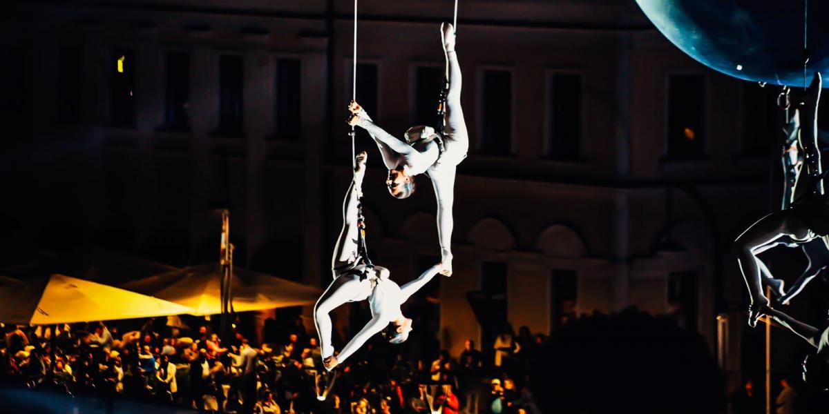  Sylphes: Aerial Ballet 