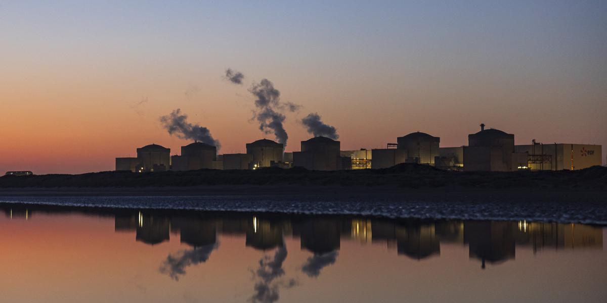 Az észak-franciaországi Gravelines atomerőműve 2025. augusztus 11-én.