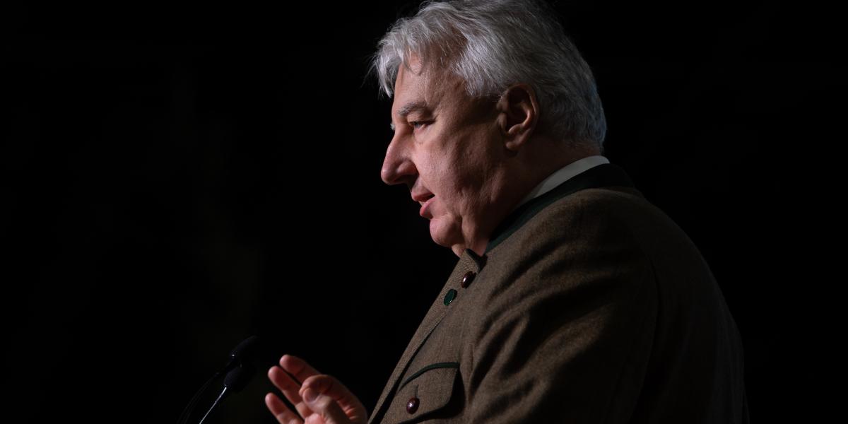 Korábbi felvétel