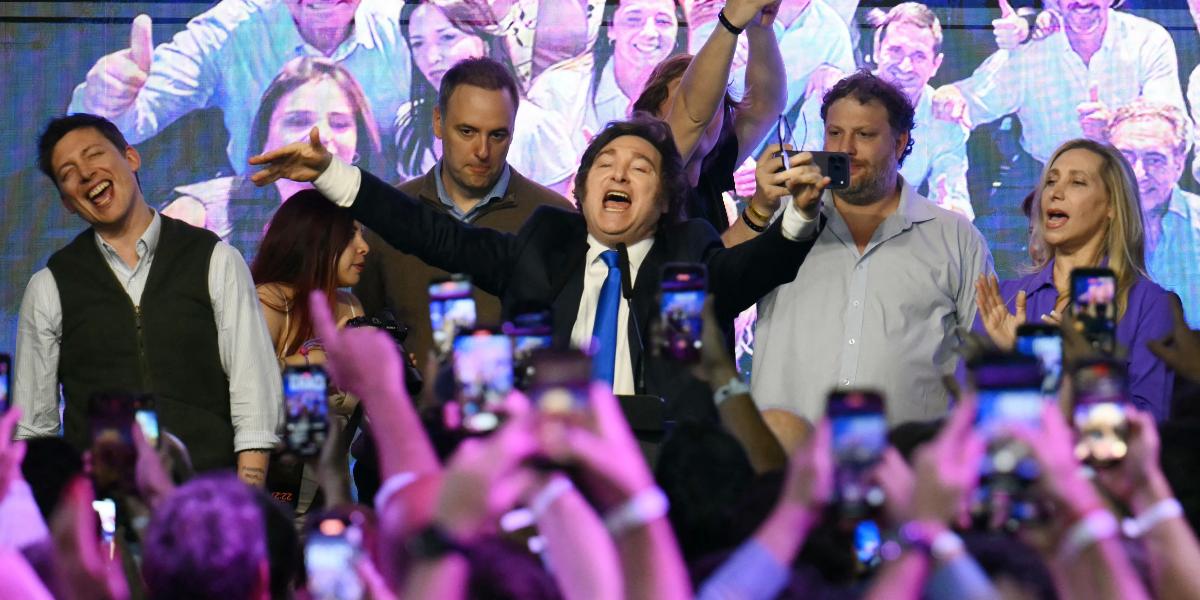 Milei kampányának másik sarkalatos pontja a gazdaság megmentése volt