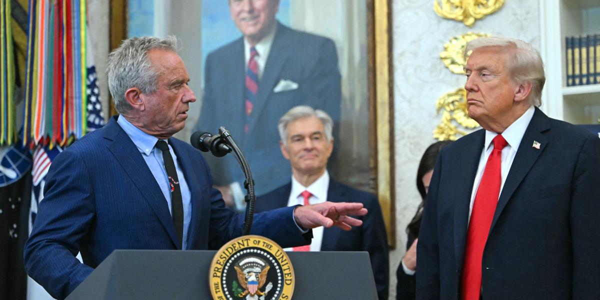 Trump az összeesküvés-
hívő,
oltásszkeptikus
Robert F. Kennedyt
nevezte
ki egészségügyi
miniszternek,
ami súlyos következményekkel
járt