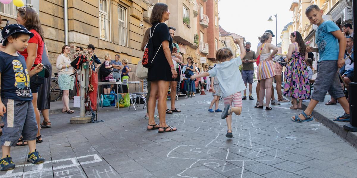 Szomszédünnep a Keleti Károly utcában