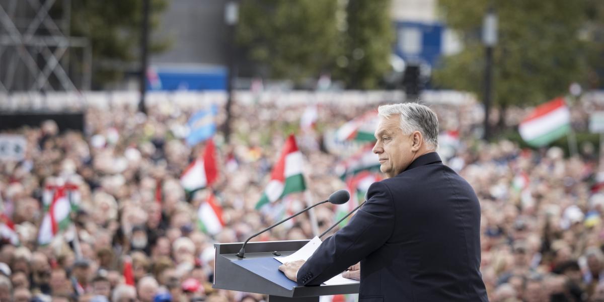 Ünnepi megemlékezés a Kossuth Lajos téren 2025. október 23-án