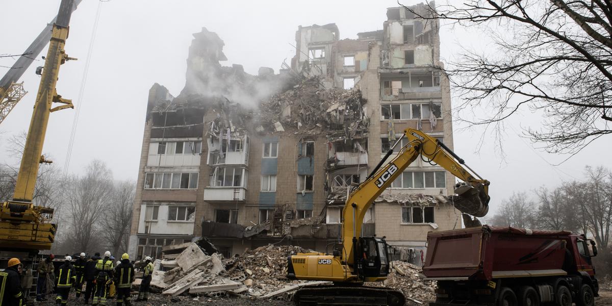 Moszkva szerdai, Ternopil elleni légicsapásában 26 ember halt meg, s további 22-t még keresnek a romok alatt