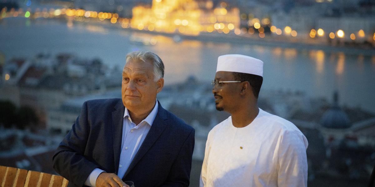 Orbán Viktor miniszterelnök Déby Itno csádi elnökkel a Karmelita kolostorban 2024. szeptember 8-án