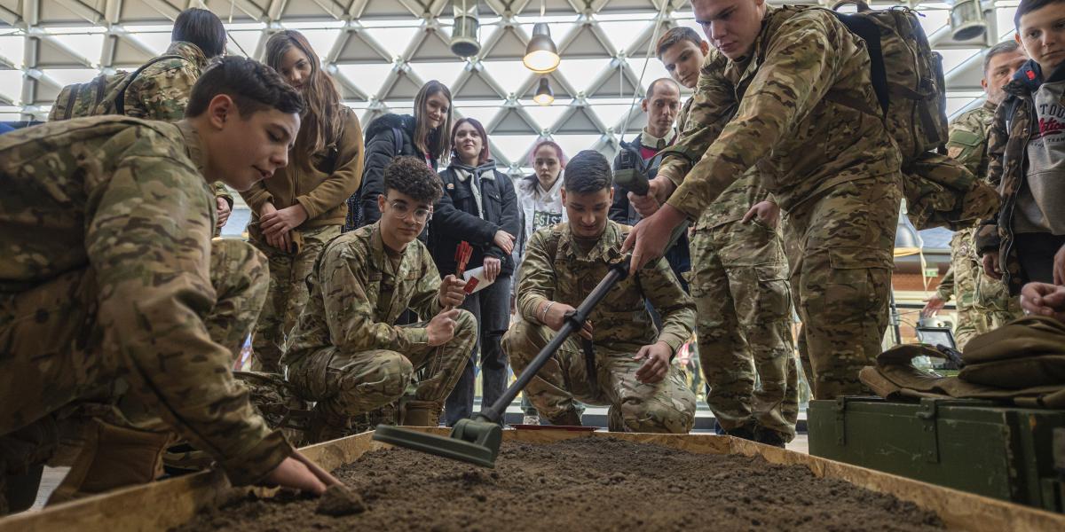 Szalay-Bobrovniczky Kristóf szerint a cél az elkötelezettség erősítése