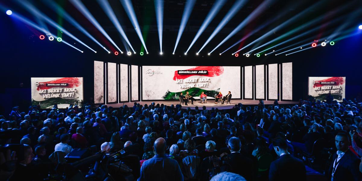 A Digitális Polgári Körök békegyűlése Kecskeméten december 6-án 