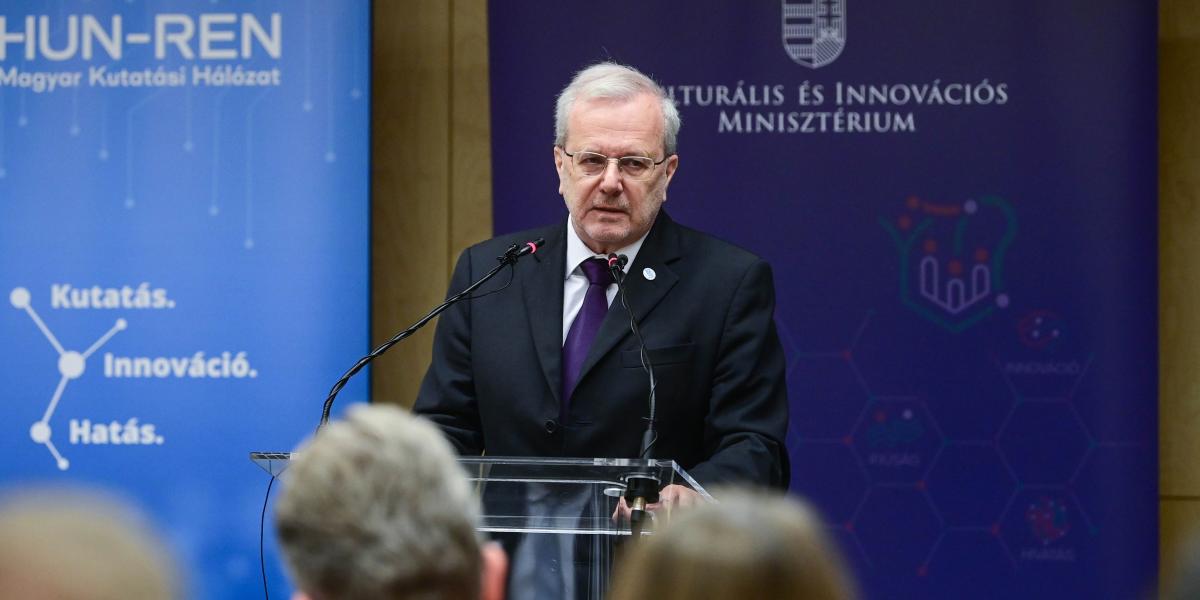 Gulyás Balázs, a HUN-REN Magyar Kutatási Hálózat elnöke