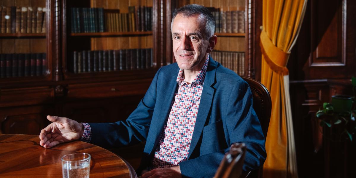 Farkas Ferenc igazgató az asszertív kommunikáció híve, legyünk pozitívak