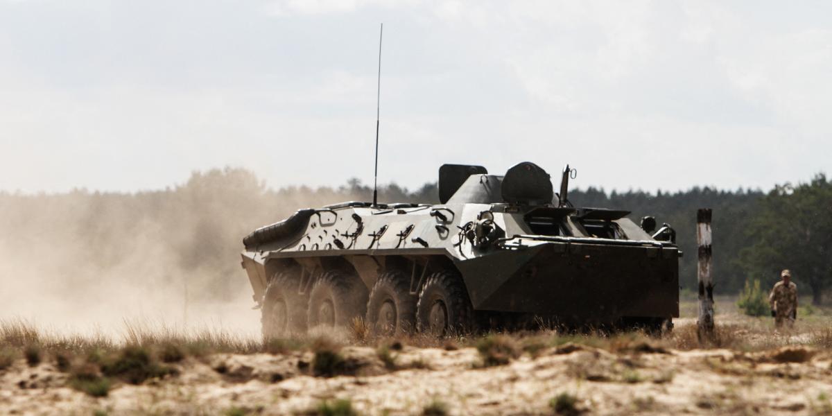 BTR-80 típusú harcjármű is került eladásra. A képünk illusztráció. 