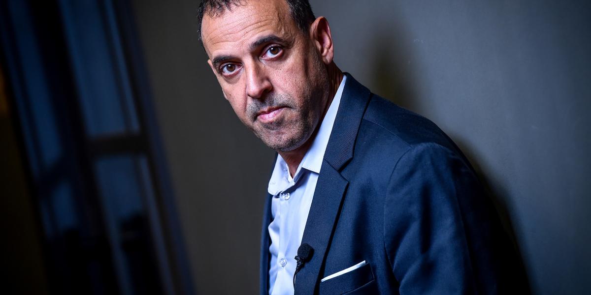 Eli Sharabi tizenhat hónapot töltött a terroristák fogságában...