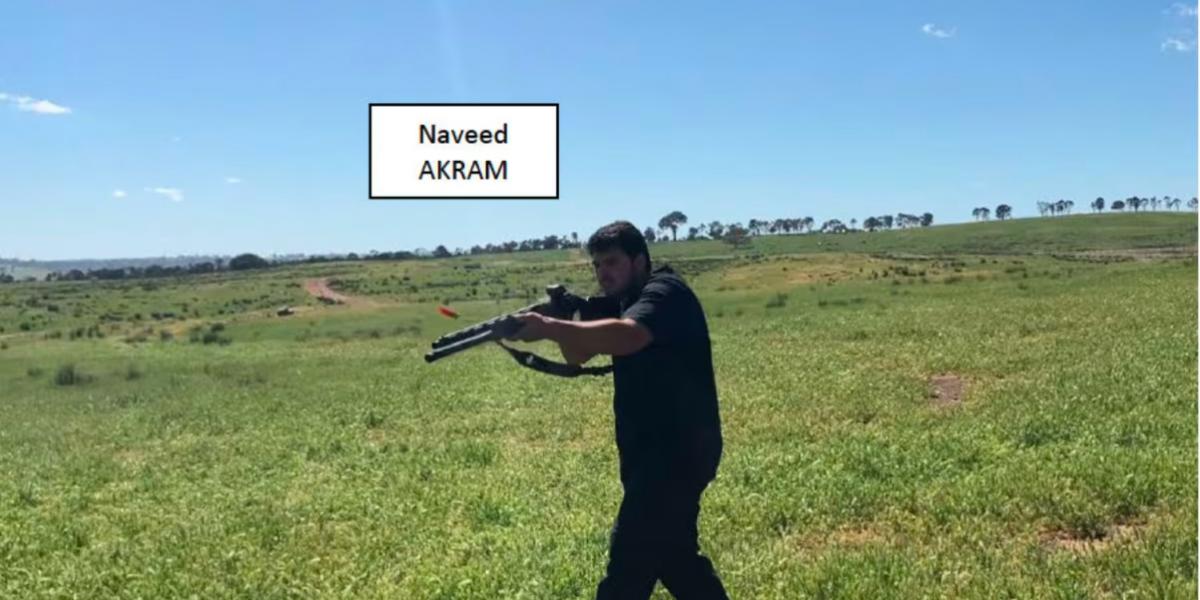 Az ausztrál hatóságok által közzétett felvételen Naveed Akram, az egyik Bondi Beach-i merénylő gyakorlatozik 