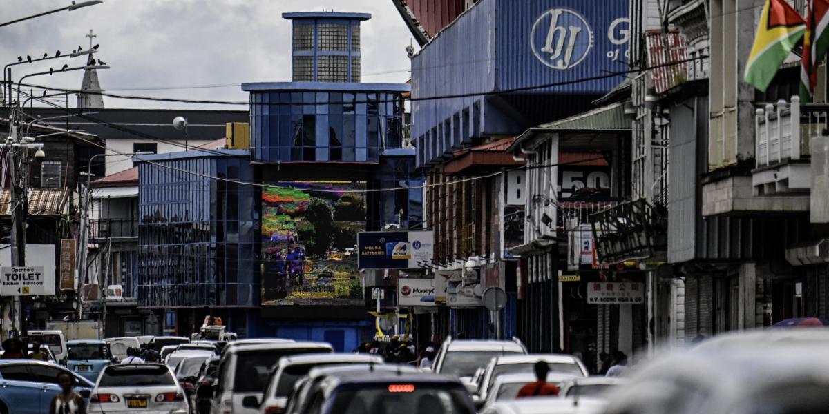 Képünk illusztráció, 2025-ös utcakép Paramaribóban