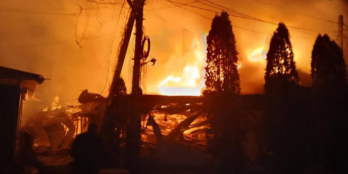 Vlagyimir Szaldo, a régió Moszkva által kinevezett kormányzója által közzétett fotó a dróntámadásról