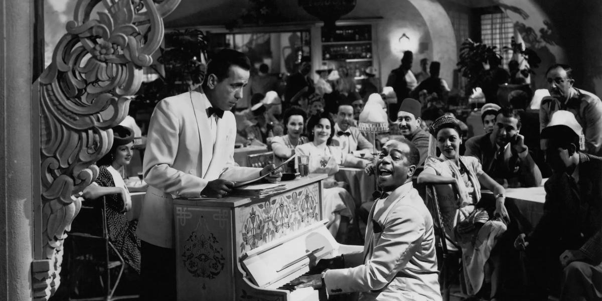 Humphrey Bogart és Dooley Wilson a Casablanca emlékezetes jelenetében. Kevés dalnak van ilyen kalandos története