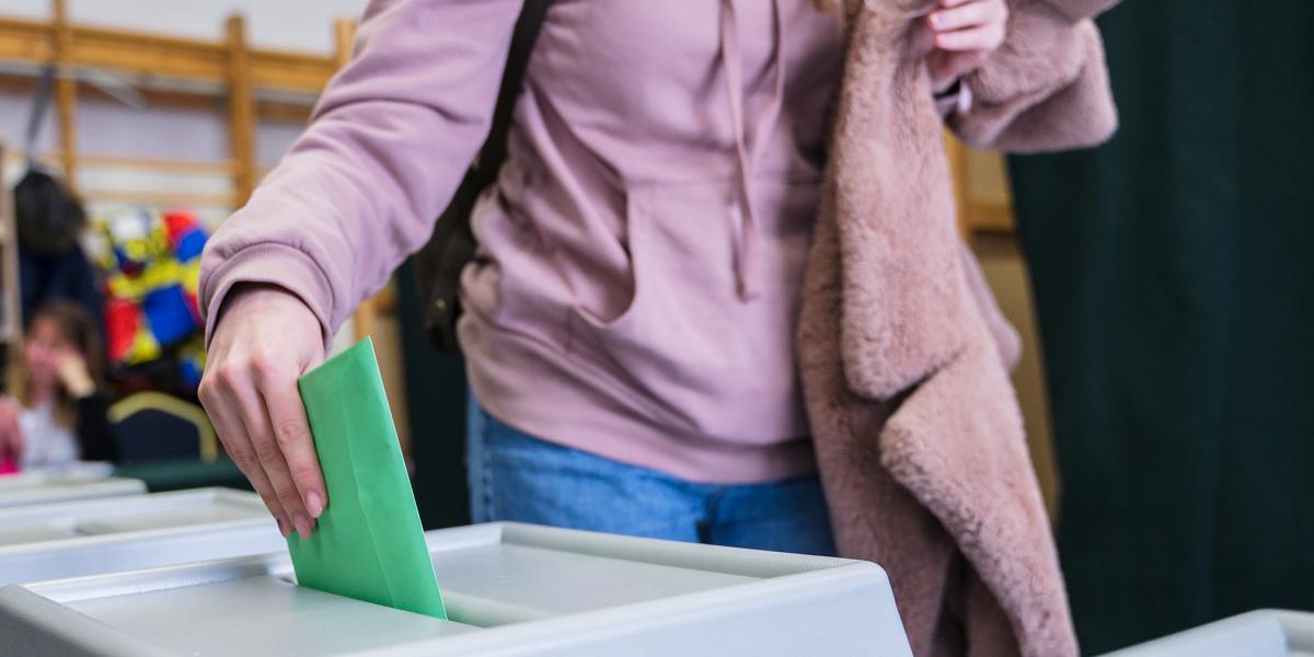 Tíz év inaktivitás után törlik a választót a névjegyzékből