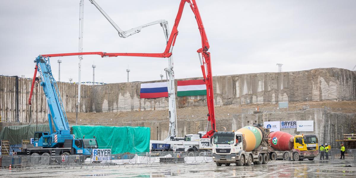 A nukleáris beruházások világszerte csúsznak, Magyarország sem kivétel