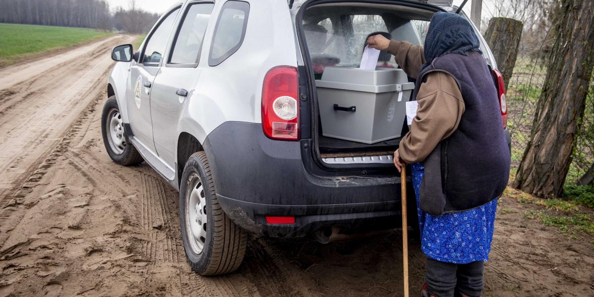 Mozgóurnát már most lehet igényelni a választások napjára