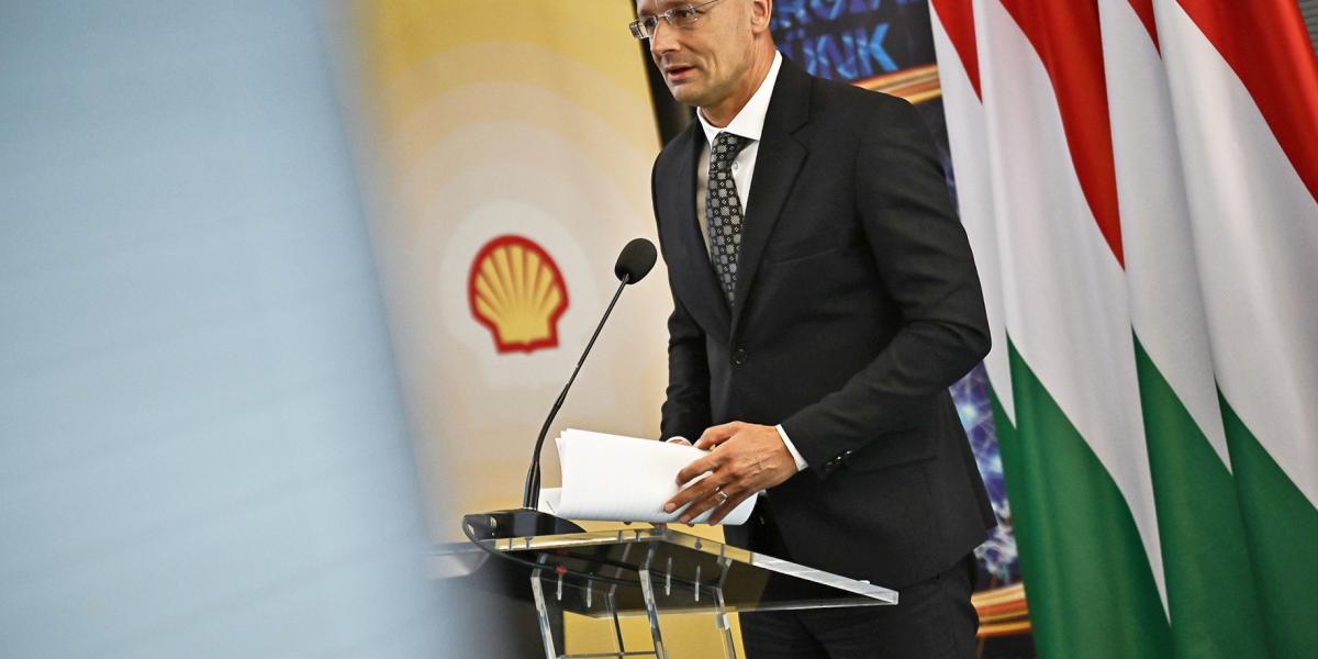 Rosszul öregedő képek, 2500. rész