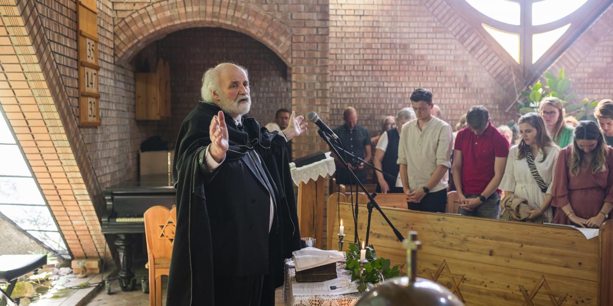 Iványi Gábor a Megbékélés Házában - Korábbi felvétel 