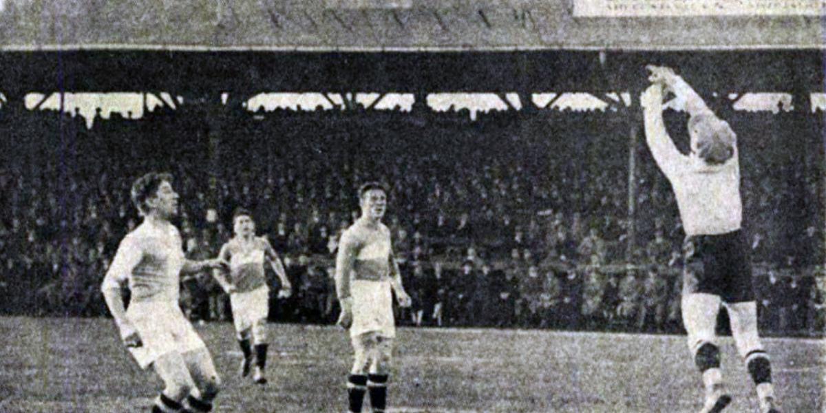 Opata Zoltán (a bal szélen) nem csak a Vasas ellen bizonyított