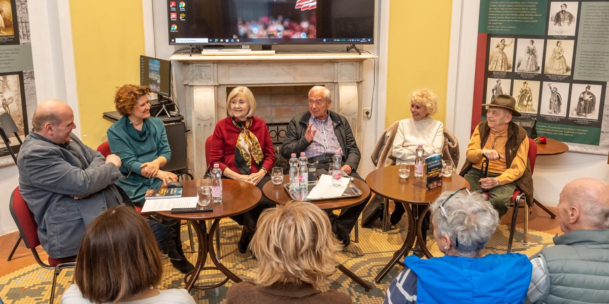 Léner Péter életét Bajor Gizi játéka döntötte el. „A nők életének, személyének megértése, de mindenek­előtt a színház életem fő feladata”