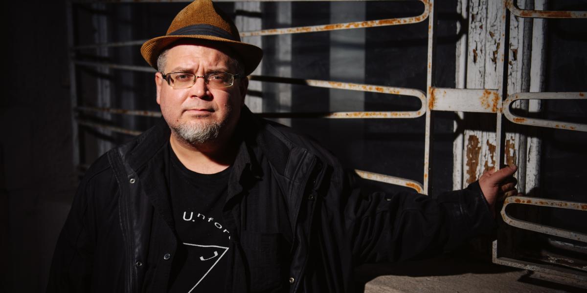  „A fiatal irodalmárok számára szinte evidens, hogy nem lehet úgy beszélni a művészetről, hogy nem veszünk tekintetbe társadalmi kontextusokat.”