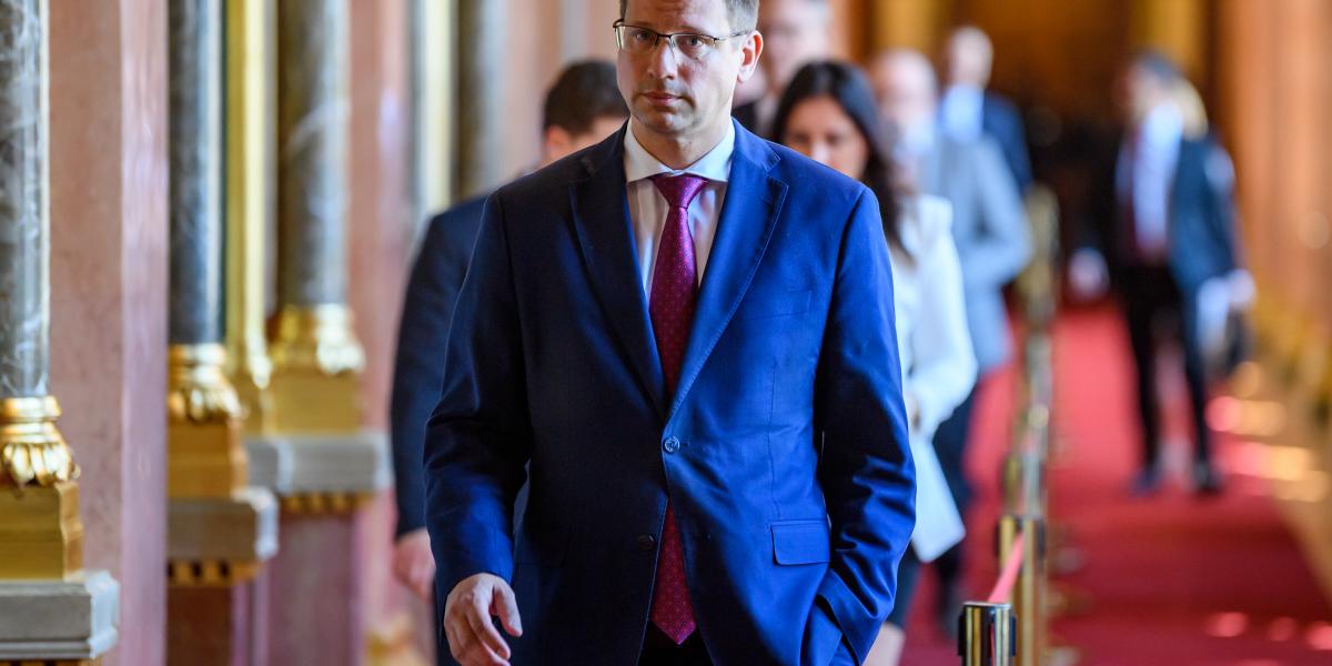 Gulyás Gergely az Országházban április 17-én.