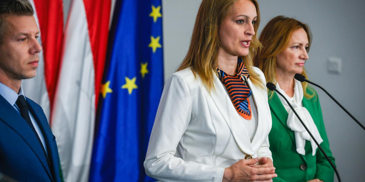 A Tisza Párt Forsthoffer Ágnest jelöli házelnöknek, Bujdosó Andreát pedig a Tisza frakcióvezetőjének 