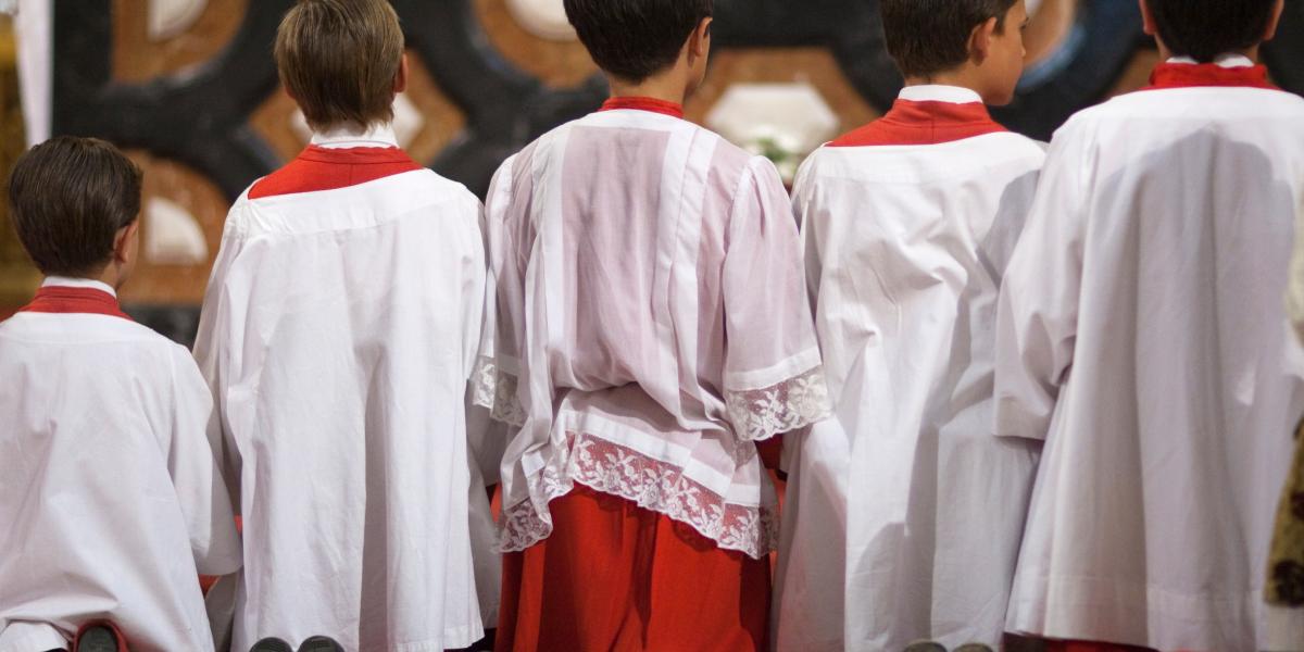 Az El País már 1800 oldalnyi anyagot adott át a Vatikánnak az egyházi szereplők pedofil bűntetteiről