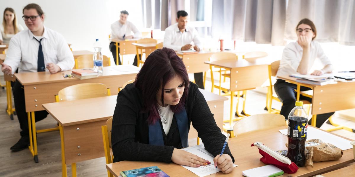 Matematika írásbeli érettségi Nyíregyházi SZC Sipkay Barna Technikumban május 5-én 