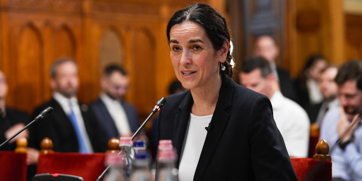 Orbán Anita külügyminiszter-jelölt kinevezés előtti meghallgatásán az Országgyűlés külügyi bizottságának ülésén az Országházban 2026. május 11-én.