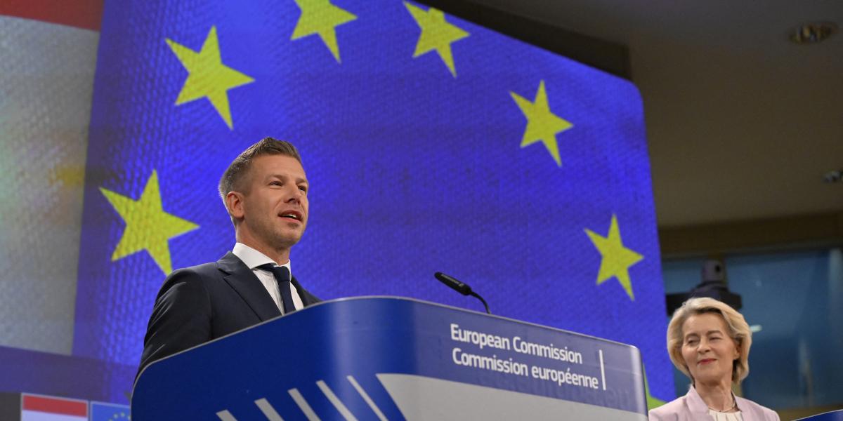 Magyar Péter és Ursula von der Leyen Brüsszelben május 29-én 