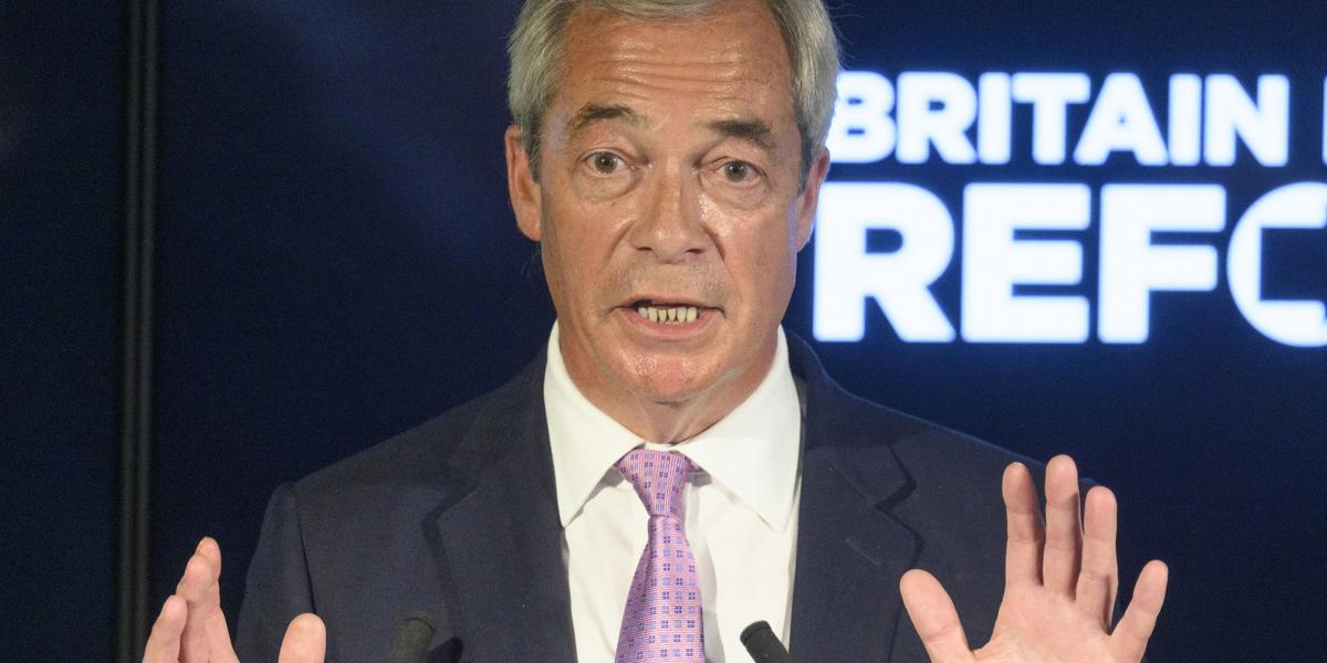 Nigel Farege, a Reform UK populista párt vezetője tagadja, hogy illegálisan fogadott el többmillió font értékű ajéndékokat és juttatásoikat