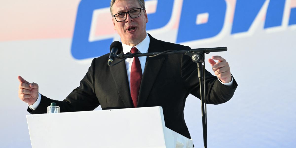Aleksandar Vucic szerb elnök számára súlyos vereséggel érne fel, ha demokratikusabbá válnának a szerbiai médiaviszonyok