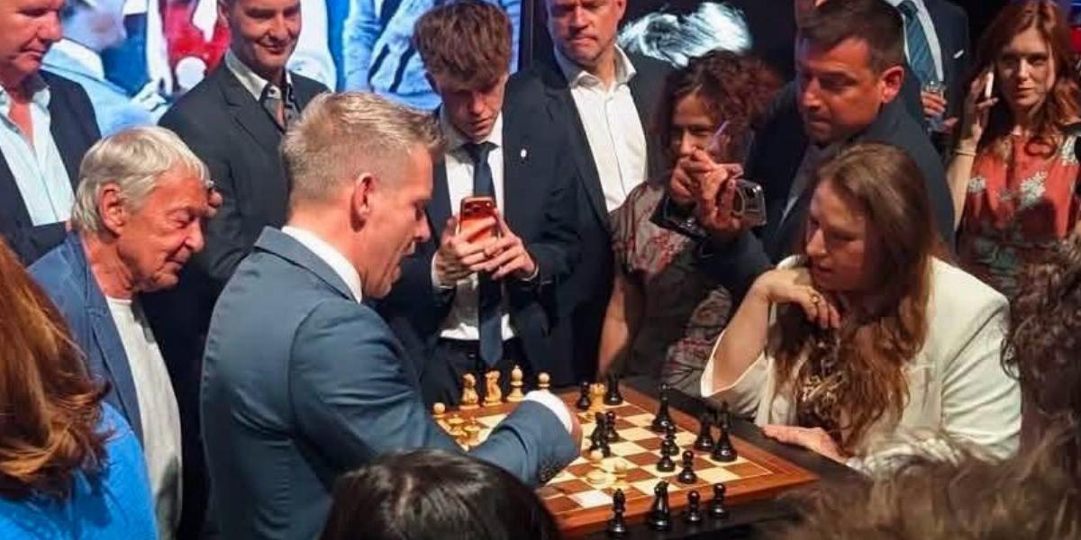 Polgár Judit csak egy a tíz közül?