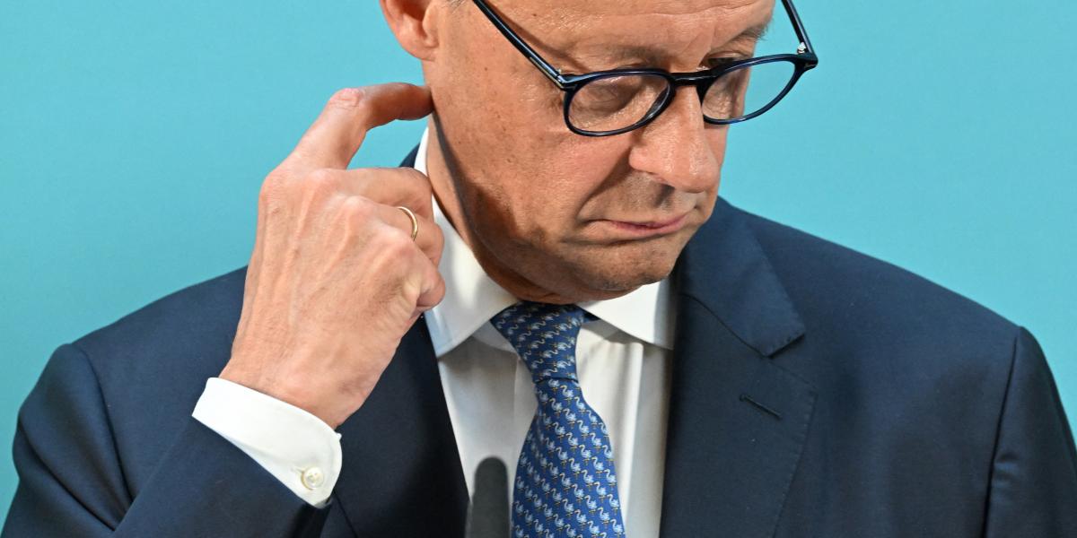 Merz német kancellárnak eddig se volt könnyű dolga, de az ősz még kellemetlenebb lehet számára