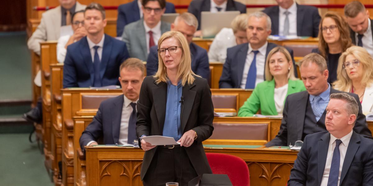 Görög Márta igazságügyi miniszter 2026. július 7-én a parlament rendkívüli ülésén