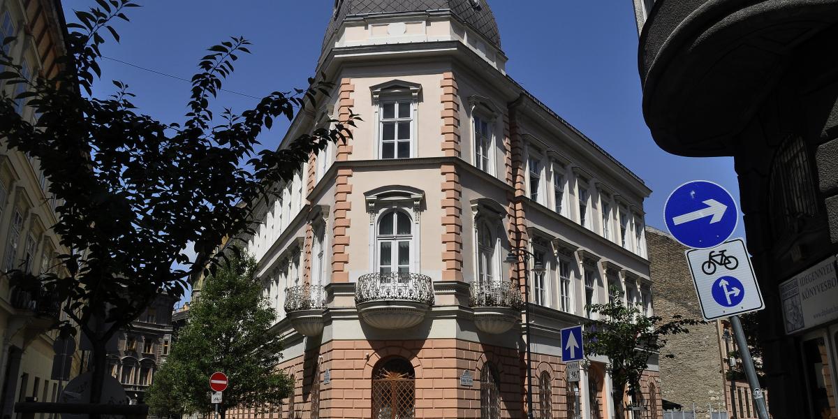 A Nemzeti Kulturális Alap székháza a főváros VIII. kerületében, a Gyulai Pál utcában
