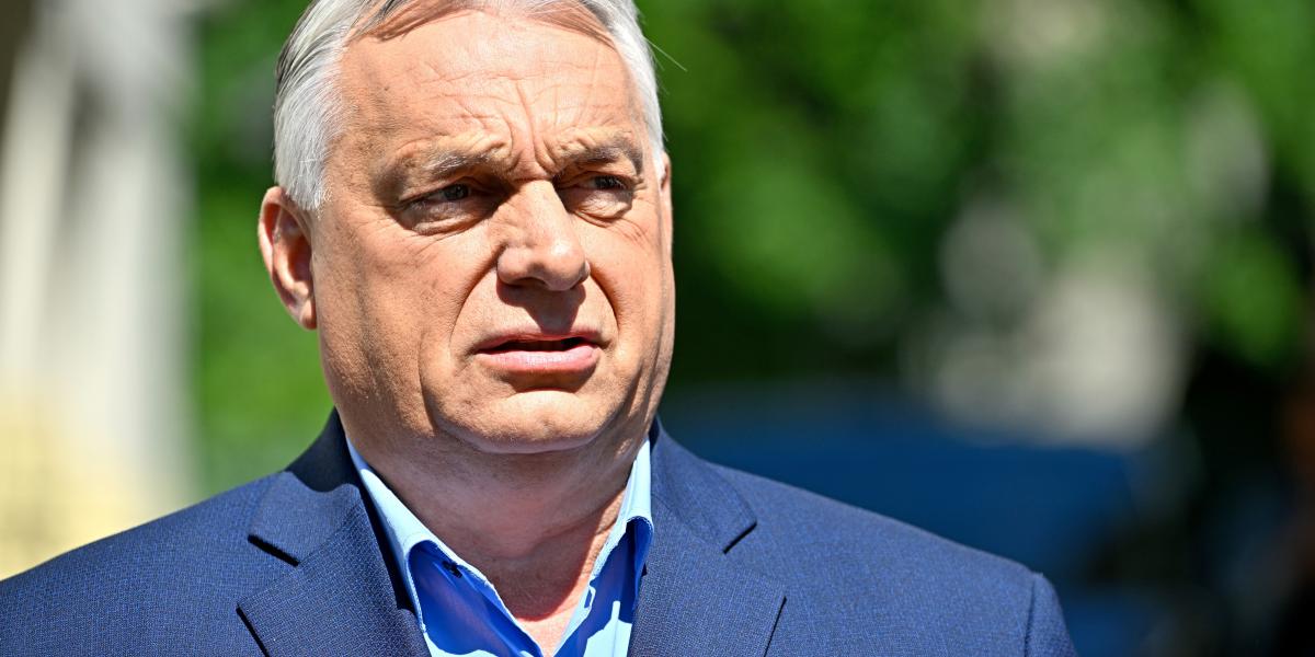 Bár a Fidesz júniusi kongresszusa újra elnökké választotta Orbán Viktort, nem világos, hogy jelenleg ki vezeti most a pártot