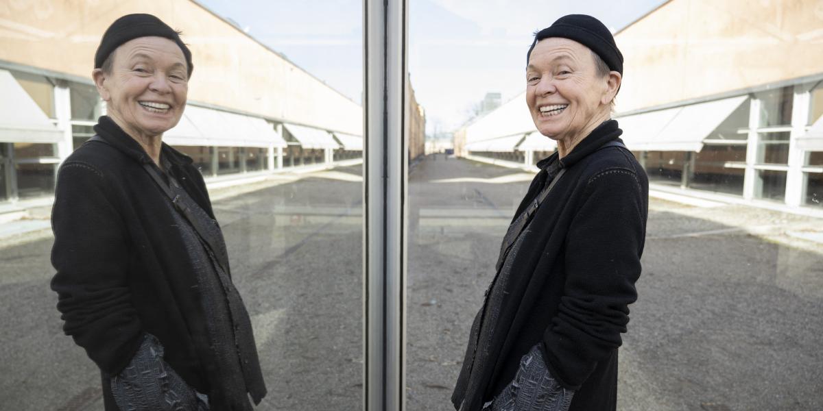 Alig nyolcvannyolc év, és megismerhetjük, mit üzen Laurie Anderson