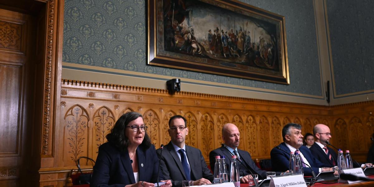 Az Alkotmánybíróság új tagjának jelöltjei, az Országgyűlés igazságügyi és alkotmányügyi bizottságának ülésén az Országházban 2026. szeptember 14-én