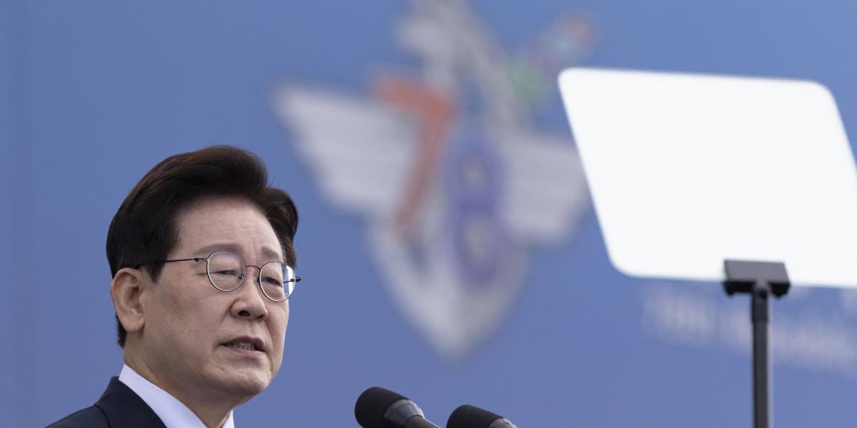 I Dzsemjong dél-koreai elnök