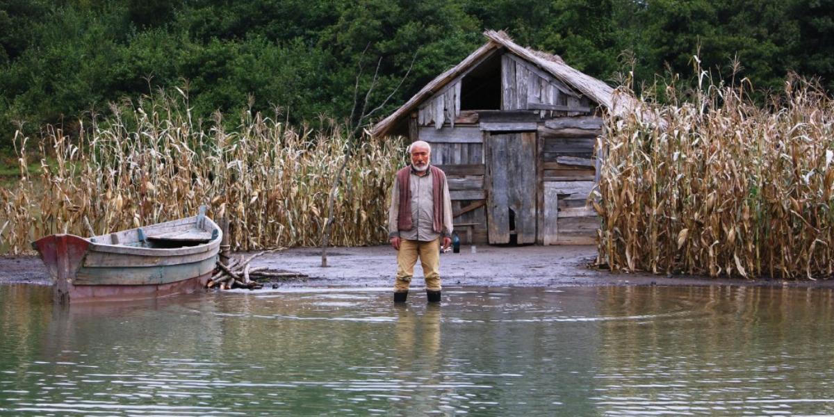 A legjobb játékfi lm a Kukorica-sziget című grúz alkotás lett, rendezője George Ovashvili FORRÁS: TRIESZTI FILMFESZTIVÁL