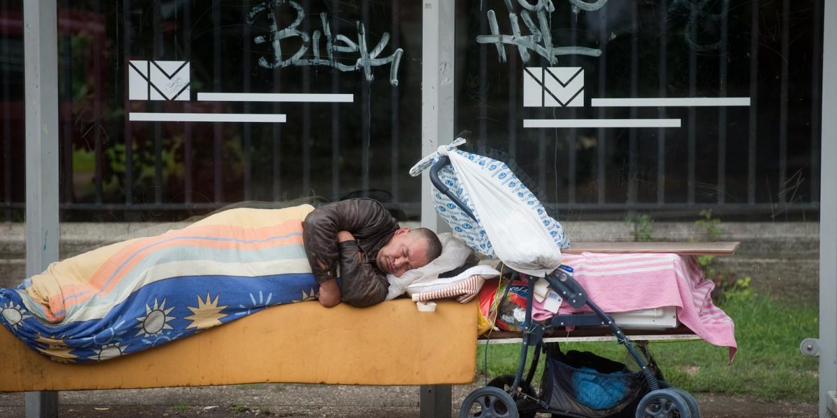 Nemsokára még több ilyen szomorú életképpel fogunk találkozni az utcákon? FOTÓ: Tóth Gergő/Népszava