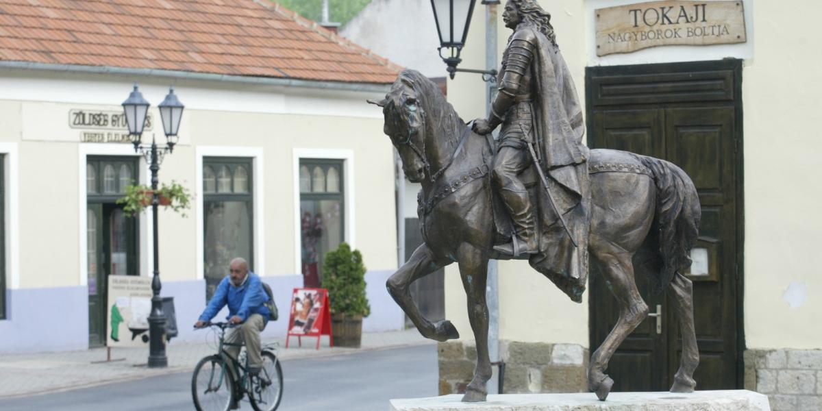 A turisták csak esetlegesen találnak majd nyitva tartó boltot a világörökségi területeken FOTÓ: VAJDA JÓZSEF