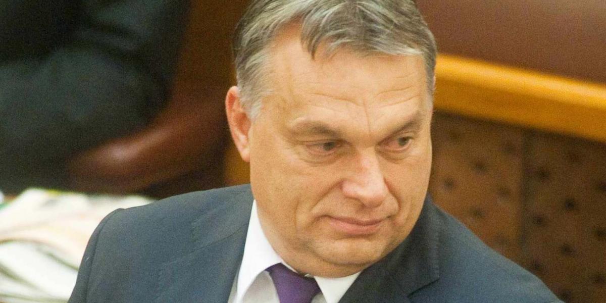 Orbán és az a szörnyű lila nyakkendő FOTÓK: TÓTH GERGŐ