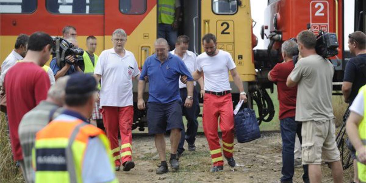 A baleset után. MTI FOTÓ: Mihádák Zoltán