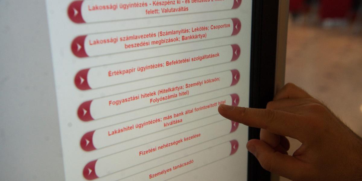 A kormányzati és jegybanki intézkedések sem képesek a hitelfelvételi kedvet fokozni FOTÓ: TÓTH GERGŐ