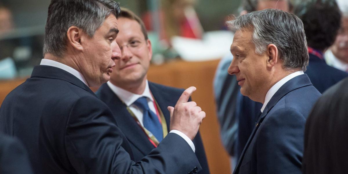 EU-csúcs Brüsszelben 2015. október 15. Orbán Viktor miniszterelnök  és Zoran Milanovic horvát miniszterelnök MTI Fotó: Miniszter